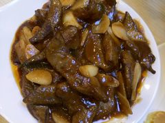 -赶海部落海鲜城(海阳路店)