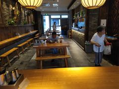 -弄堂咪道-饭香·面香·馄饨香(钦州北路田尚坊店)