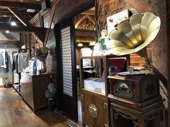 -良友书坊(安徽路店)