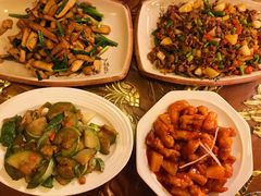 -毛家饭店(今洲广场店)