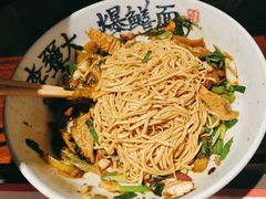 -李犟大爆鳝面·手工蟹黄包(湖滨西湖店)