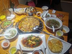 -大众跷脚牛肉馆·非遗传承单位(峨眉山店)