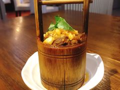 水桶牛肉-锦庐道地川菜(来福士店)