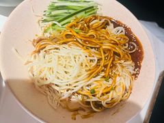 鸡丝凉面-麻六记(apm店)