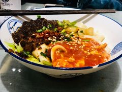 -大嘻咹biangbiang面(历史博物馆店)