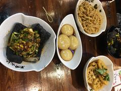 -黑白电视长沙小吃(美林M·LIVE天地东座店)