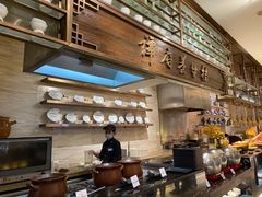 -东方红海鲜百汇(国际大厦店)
