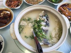 -天乐农家鱼头王(天目湖店)