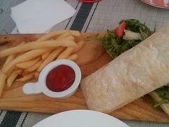-Kitchen·Y洋厨房西餐厅(王府壹号店)