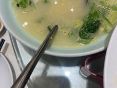 -沪华海鲜大酒楼(南汇店)