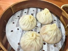 -莱莱小笼·乔艾