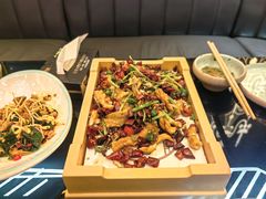 -星璨火吧KTV聚会餐厅(丰庆路店)