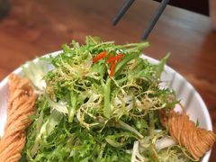 苦菊拌馓子-老板恋上鱼(振华商厦店)