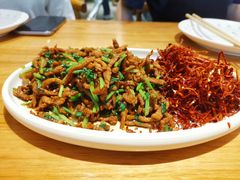 香辣肉丝-姥姥家春饼店(惠新东街店)