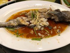 -洁神饭庄·海鲜·青岛菜·30年老字号(五四广场店)