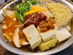 部队火锅-富乐满韩国正宗炸鸡韩国料理(虹泉路店)