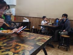 大堂-牡丹广场薛栓子擀面皮大王