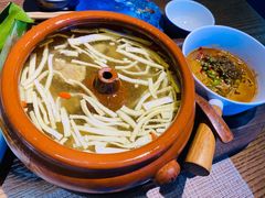 -雀舞云南菜(乐客城店)