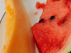 -亮健容天生蚝烧烤自助(交道口直营店)