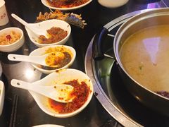 -丫丫汤膳打边炉(宏府408坊店)