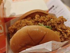 -Popeyes炸鸡·汉堡·奶昔(五角场万达店)