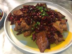 张家沱香辣蹄-懒人盐府人家(航天桥店)