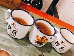 餐具摆设-斗鸡饭场伙(新南门店)