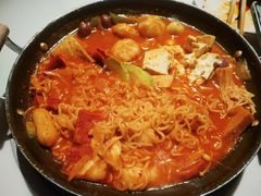 部队火锅-七八冷面·延边朝鲜族美食(圣熙八号店)