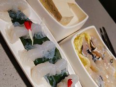 -海底捞火锅(金山百联店)