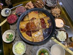-正南齊北重庆老火锅(光华村直营店)