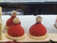 小红帽-罗森尼娜(德思勤店)