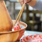 吃着火锅唱着歌？铜锅涮肉的天花板要冲向大气层了！