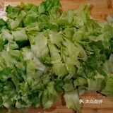 北方人最喜欢的主食！生菜肉丝面 