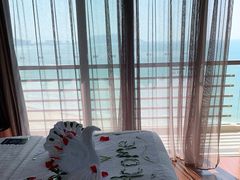 -三亚湾海居铂尔曼度假酒店