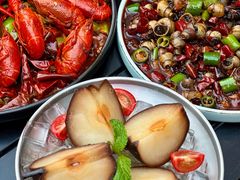 -红东阁东北菜烤肉酒馆(CROSS万象汇店)