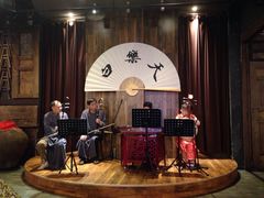 厅内表演-白乐天毛肚火锅馆(南滨路店)