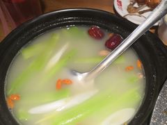 -六月雪干锅(印象汇店)