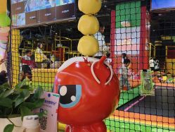 -蹦蹦跳跳(新奥购物中心店)