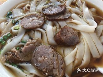 去武夷山，发现遍地都是越南粉店铺