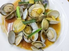 姜葱炒白贝-鑫鸿达·海鲜闽菜热炒小馆(中山路店)