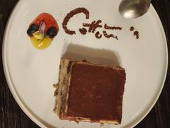 -Cotton's 棉花花园西餐厅(上海新华路店)