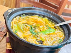 -天瑞福云南过桥米线(十里河店)