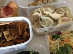 还有两盒饺子压根没拆盒-老王头饺子(孟家店)