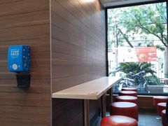 -麦当劳(田林好又多店)