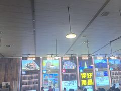 -冶建镜子·老南昌大排档·江西虾王(总店)