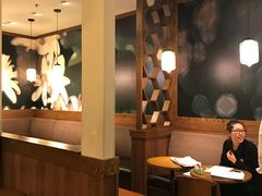 大堂-星巴克(无锡百联奥特莱斯店)