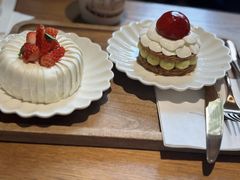 -VERIE BAKEHOUSE