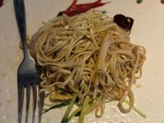 川式茶树菇凉面-梧桐