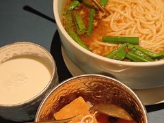 -一坐一忘云南菜(嘉里中心店)