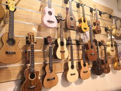 -WithU悠弦时光·尤克里里之家ukulele(宽窄巷子店)